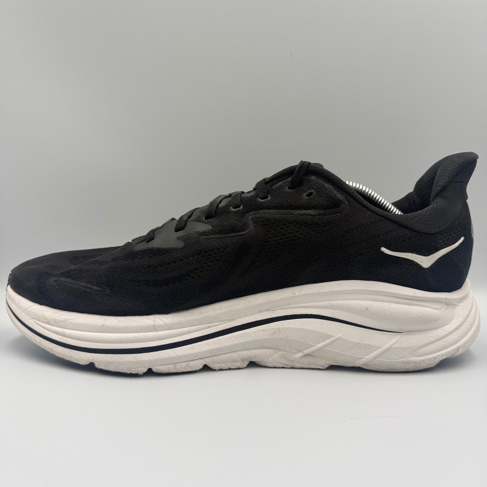 Hoka One One Clifton 10 Men Size 12.5 Running Shoes Sneakers 1162030 Black White - Picture 2 of 9